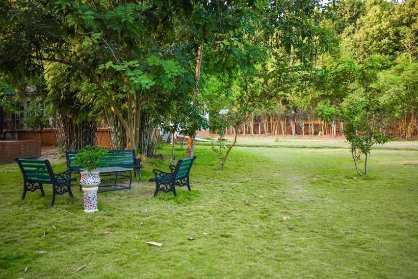 Bougainvillea Retreat & Spa Kaharpara Exterior foto